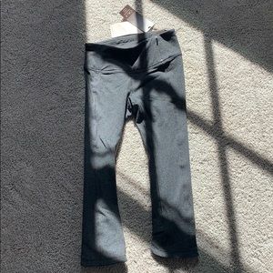 Calia Essential Crossover Tight Fit Capri